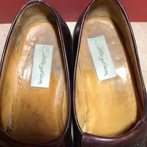 Mezlan | Shoes | Brown Cordovan Loafers Median With Tassel  display picture 1